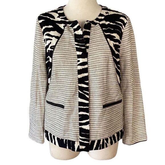 NWT Chico’s Zebra Animal Print Jacket Women’s 2 Large Black White Linen $159 - Picture 1 of 9